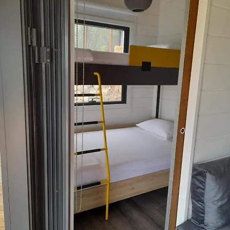 Lovin Goecek Tiny House Butterfly *